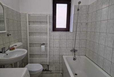 Apartament cu 2 camere semidecomandat în Exterior Vest