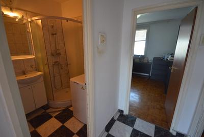 Apartament cu 3 camere semidecomandat în P-ța Muncii - 8