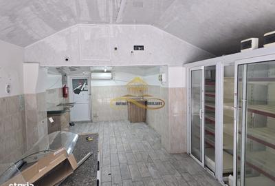 Spațiu comercial, de 40 mp, în Central - 2