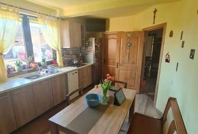 Casă cu 3 camere în Șura Mare - 1
