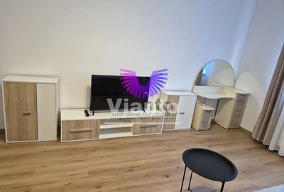 Apartament cu 3 camere decomandat, mobilat în Ștrand
