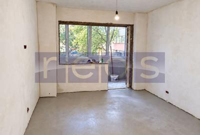 Apartament cu 3 camere în Lacul Tei