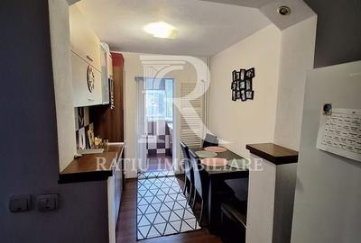 Apartament cu 3 camere decomandat în Decebal - 2
