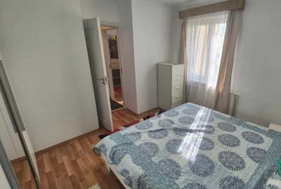 Apartament cu 3 camere decomandat în Tudor - 2