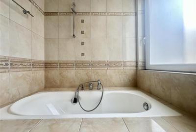 Apartament cu 3 camere decomandat, mobilat în Primăverii - 12