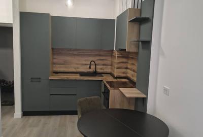 Apartament cu 2 camere decomandat în Baza 3