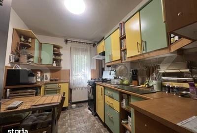 Apartament cu 3 camere în Unirii