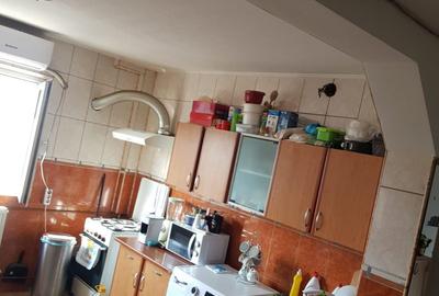 Apartament cu 2 camere decomandat în Sebastian