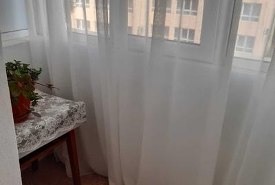 Apartament cu 4 camere decomandat în Central - 4