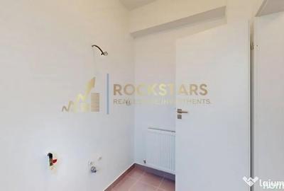 Casă cu 4 camere cu Teren 367 Mp în Brănești