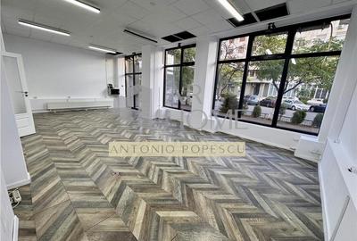 Spațiu comercial, de 100 mp, în Ultracentral - 2