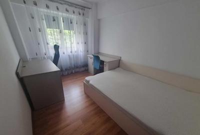 Apartament cu 3 camere decomandat, mobilat în Drumul Taberei - 3