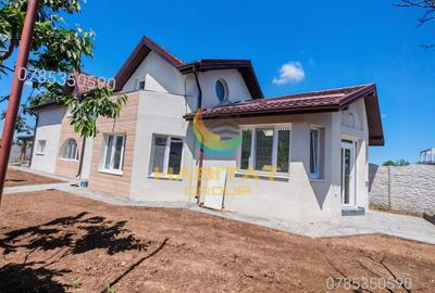 Casă individuală cu 7 camere cu Canalizare în Berceni - 2