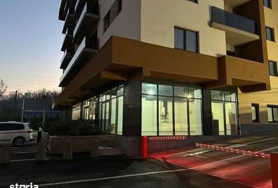 Spațiu comercial, de 165 mp, în Central