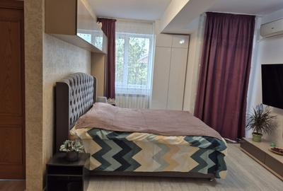 Apartament cu 2 camere semidecomandat în Drumul Taberei