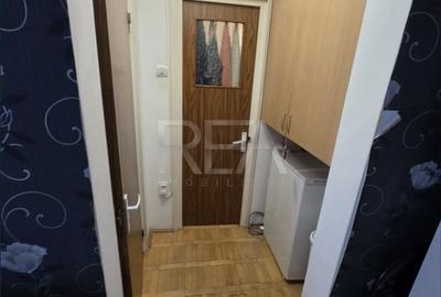 Apartament cu 2 camere semidecomandat în Păcii