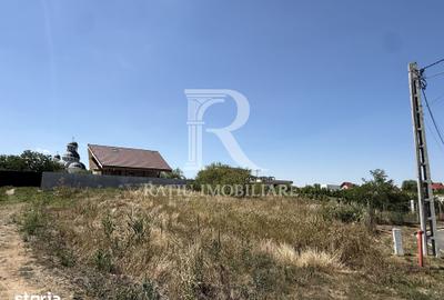 Teren de 690 mp, în Sânmartin