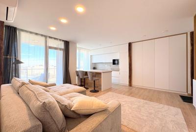 Apartament cu 2 camere semidecomandat, mobilat în Central