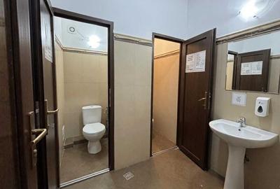 Spațiu comercial, de 100 mp, în Punctele Cardinale
