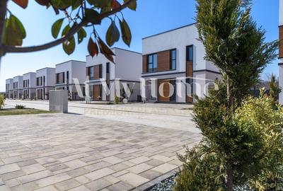Casă individuală cu 5 camere cu Piscina în Tunari