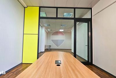 Spațiu comercial, de 123 mp, în Central