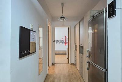 Apartament cu 2 camere decomandat în Tei