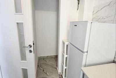 Garsonieră decomandată în Roșu - 3