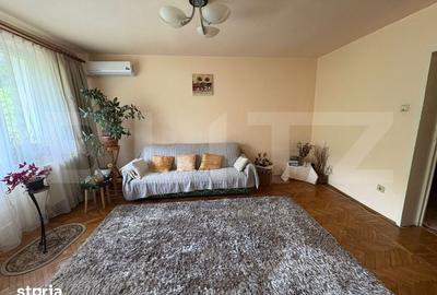 Apartament cu 4 camere decomandat în Central - 1