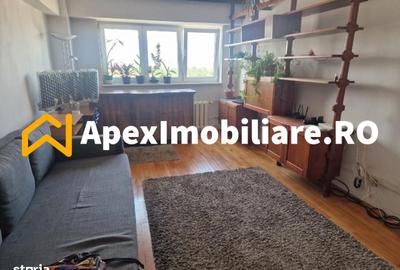 Apartament cu 3 camere decomandat în Ștefan cel Mare