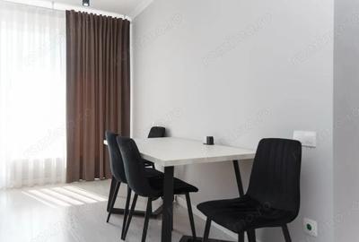 Apartament cu 2 camere semidecomandat în Titan