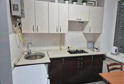 Garsonieră decomandată în Aradului