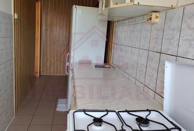 Apartament cu 2 camere semidecomandat, mobilat în Central - 6
