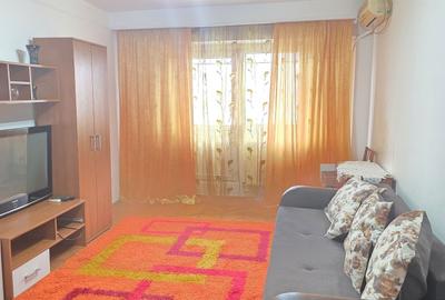 Apartament cu 2 camere decomandat în Buzaului