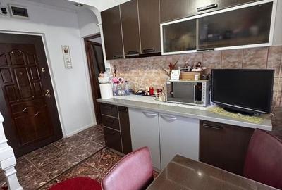 Apartament cu 2 camere decomandat în Central - 2