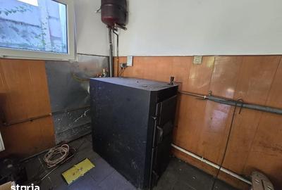 Casă cu 4 camere cu Teren 608 Mp în Livezile