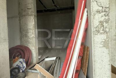 Spațiu comercial, de 570 mp, în Drumul Taberei - 1