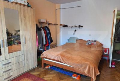 Casă individuală cu 3 camere decomandat cu Canalizare în Tractorul - 8