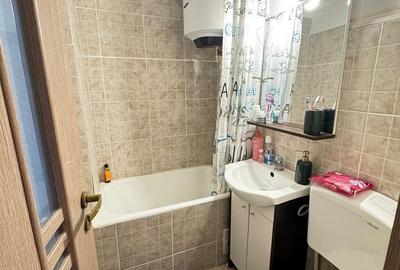 Apartament cu 2 camere în Podu Roș - 8