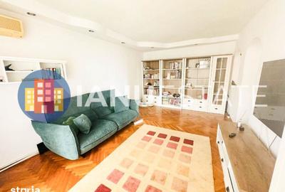 Apartament cu 3 camere decomandat în Titan