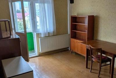 Apartament cu 2 camere decomandat în Astra
