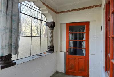 Casă cu 4 camere cu Teren 992 Mp în Pucioasa
