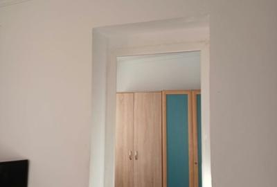 Apartament cu 2 camere semidecomandat în Trivale