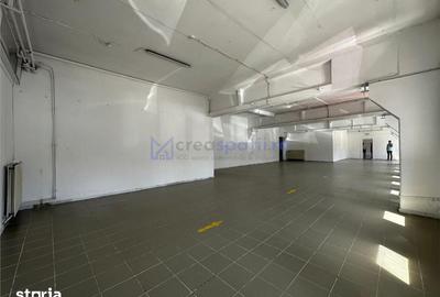 Spațiu comercial, de 250 mp, în Central