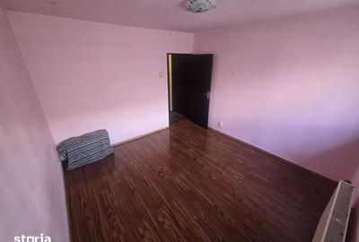 Apartament cu 2 camere decomandat în Jilava