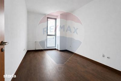 Spațiu comercial, de 83 mp, în Letea - 7