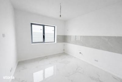 Casă cu 4 camere cu Teren 350 Mp în Clinceni