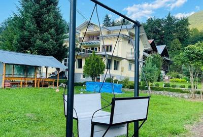Casă cu 4 camere cu Teren 2500 Mp în Trăisteni - 1