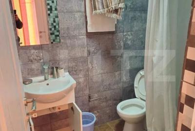 Casă cu 7 camere cu Teren 250 Mp în Central - 15