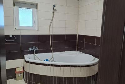 Apartament cu 2 camere decomandat în Cetate - 3