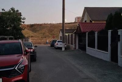 Teren de 251 mp, în Central